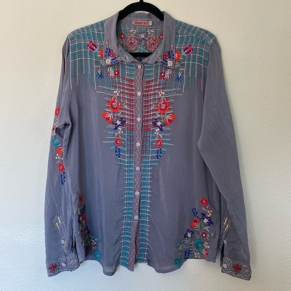 Johnny Was silk embroidered blouse women’s medium grey long sleeve button down - Picture 2 of 12